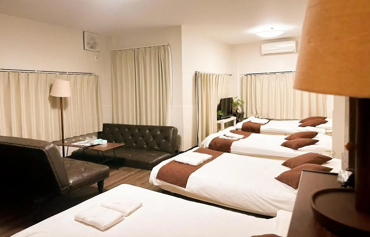 アパート Funhouse-To-101 North Umeda 10Ppl Condo 大阪市