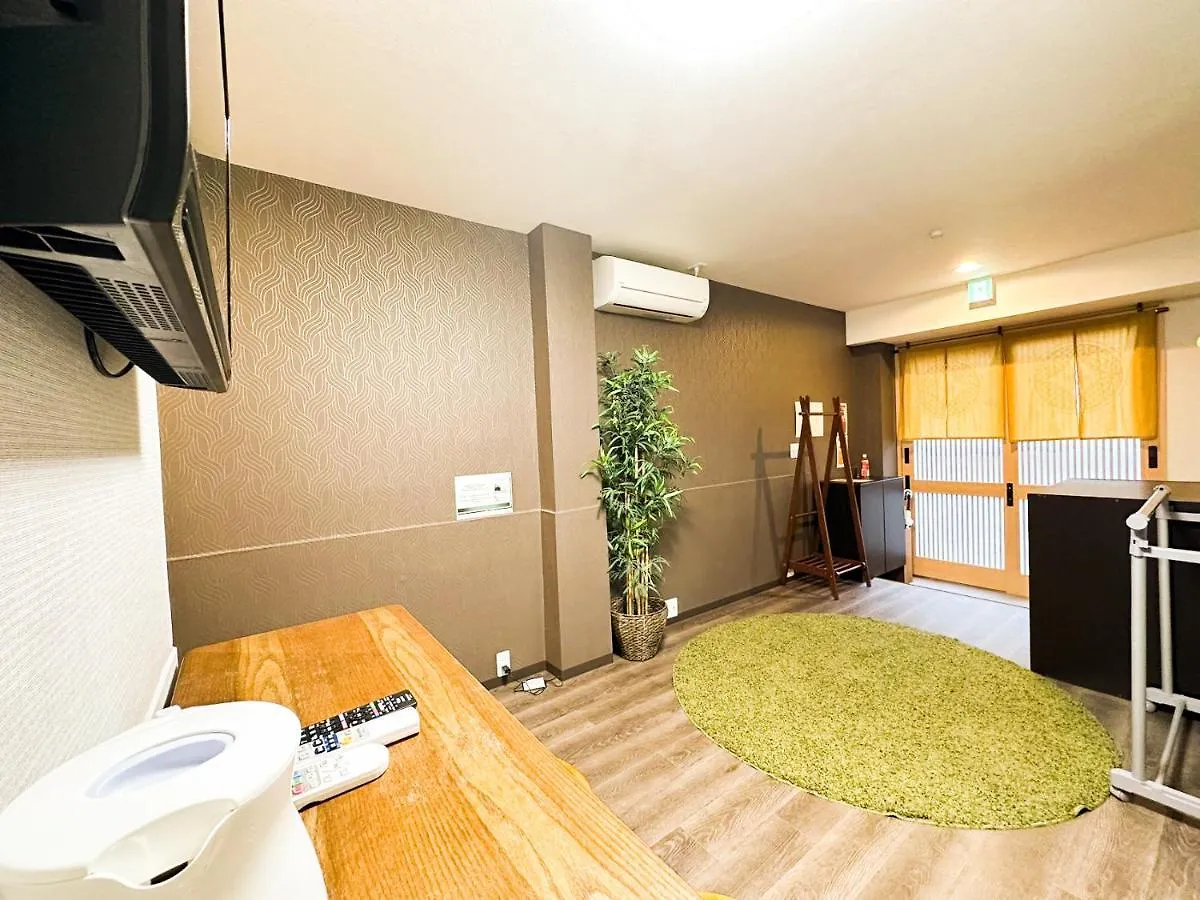 Funhouse-To-101 North Umeda 10Ppl Condo 大阪市 アパート